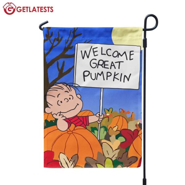 Peanuts Welcome Great Pumpkin Flag (2)