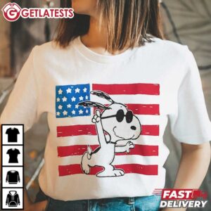 Peanuts Snoopy American Flag Vintage T Shirt (1)