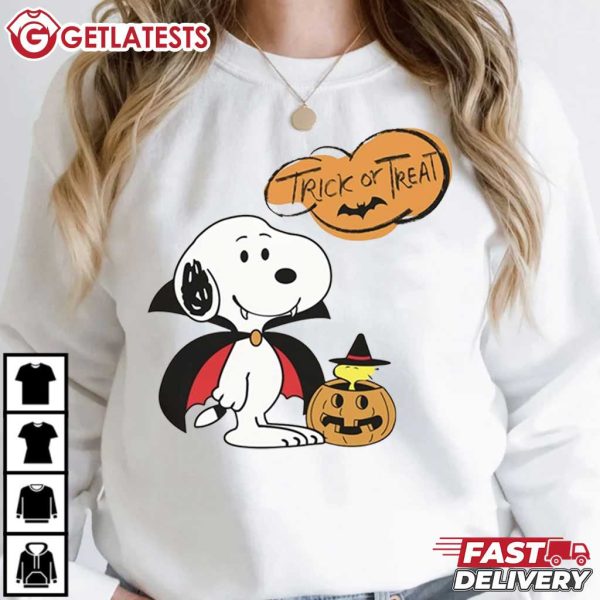 Snoopy Trick Or Treat Dracula Pumpkin Halloween T Shirt (3)