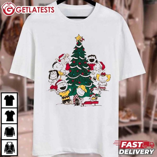 Charlie Brown Peanuts Snoopy Christmas Tree T Shirt (2)