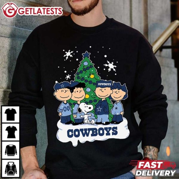 Peanuts Snoopy Dallas Cowboys Christmas Tree T Shirt (1)