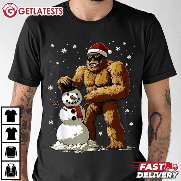 Bigfoot Santa Snowman Graphic Christmas T Shirt (4)