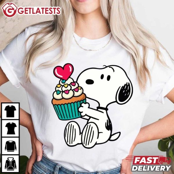 Snoopy Cupcake Happy Valentines Day T Shirt (3)