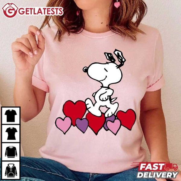 Snoopy Love Heart Funny Valentines Day T Shirt (4)