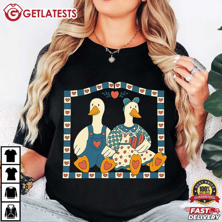 Goose Country Farmhouse Duck Cottagecore Animals Vintage T Shirt (2)