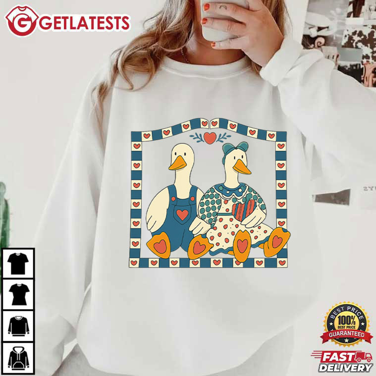 Goose Country Farmhouse Duck Cottagecore Animals Vintage T Shirt (3)