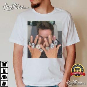 Tom Brady With 7 Rings On Hands Funny Fans Gift T-Shirt