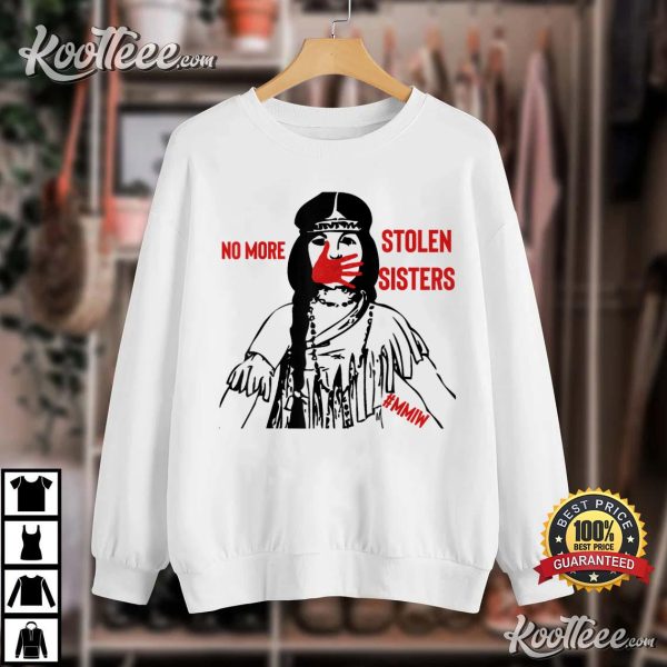 I Wear Red For My Sister Native American Stop MMIW Red Hand T-Shirt