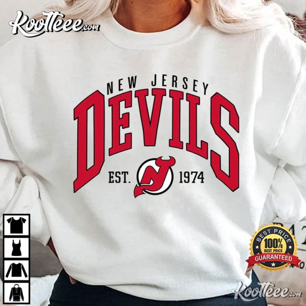 New Jersey Devils Ice Hockey Fan Vintage Hockey T-Shirt
