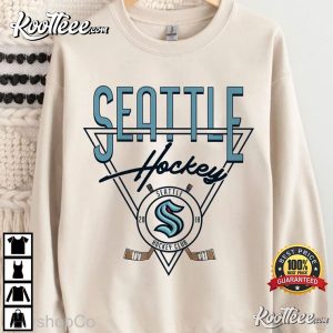 Retro Style Vintage Hockey Goalie Hockey Fan Gift' Men's T-Shirt