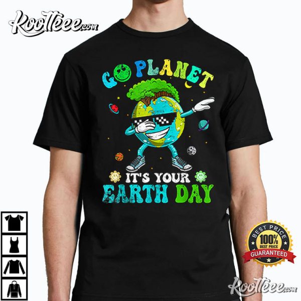 Dabbing Earth Day 2023 Groovy Go Planet T-Shirt