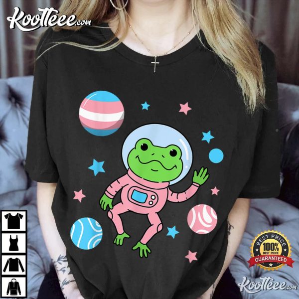 Trans Pride Frog In Space Transgender T-Shirt
