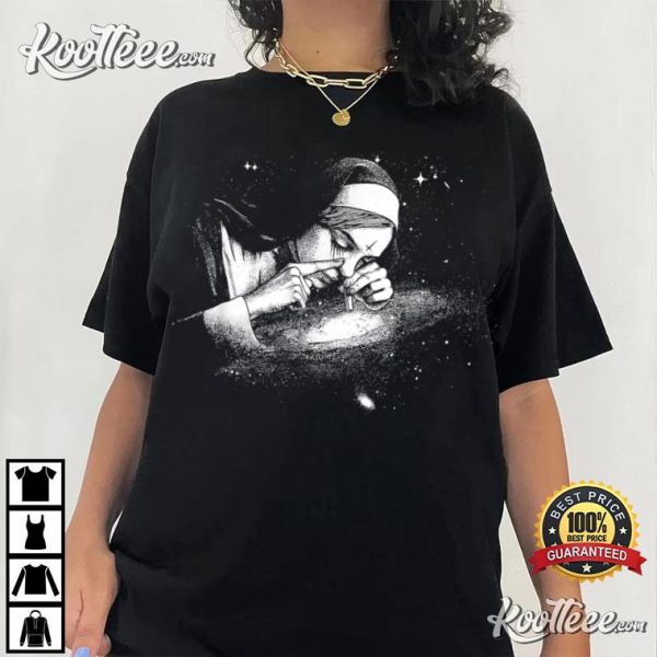 Nun Smoking Dark Style T-Shirt