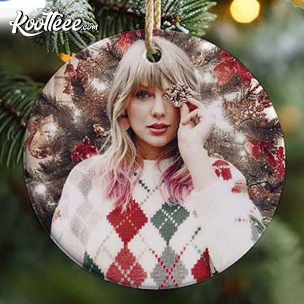 Taylor Swift Posing Christmas Tree 2023 Ornament