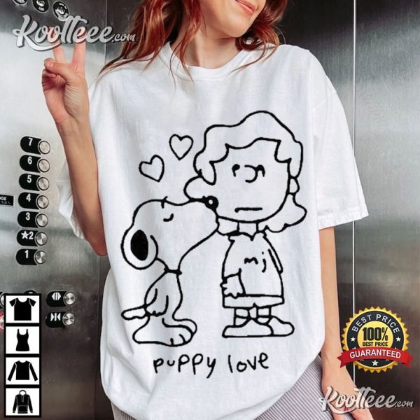 Snoopy Puppy Love Mom Jeans T-Shirt