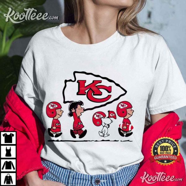 Kansas City Chiefs Snoopy The Peanuts T-Shirt