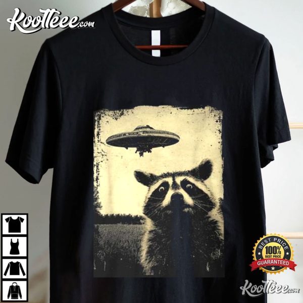 Raccoon UFO Funny Alien Meme T-Shirt