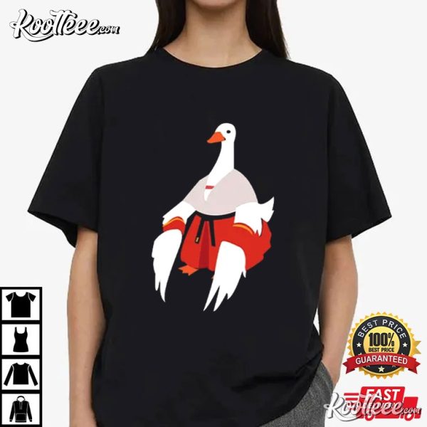 Goose Howard Geese Howard Meme T-Shirt