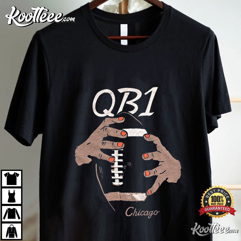 Caleb Williams Chicago Bears Football QB1 T-Shirt