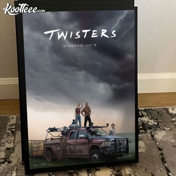 Twisters 2024 Movie Poster