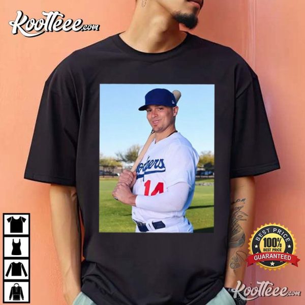 Kike Hernandez Funny Meme Smiling Los Angeles Baseball T-Shirt