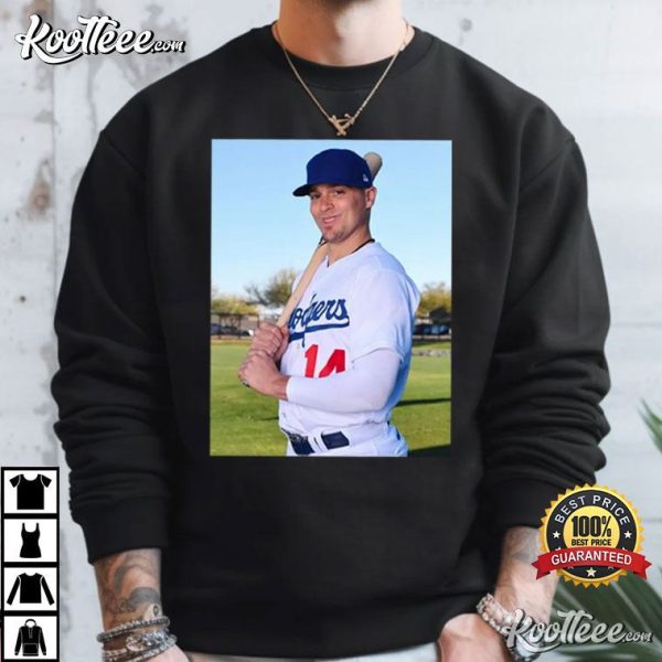 Kike Hernandez Funny Meme Smiling Los Angeles Baseball T-Shirt