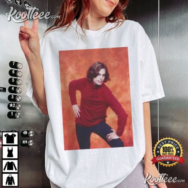 Matthew Gray Gubler Red Sweater T-Shirt