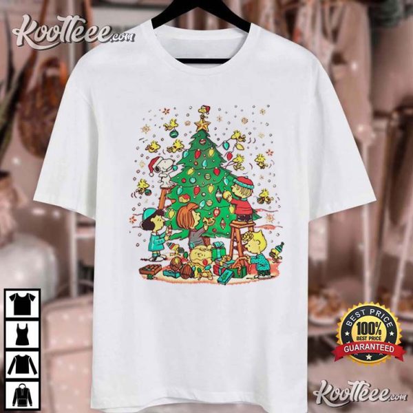 Peanuts Gang Christmas Tree Decorating T-Shirt