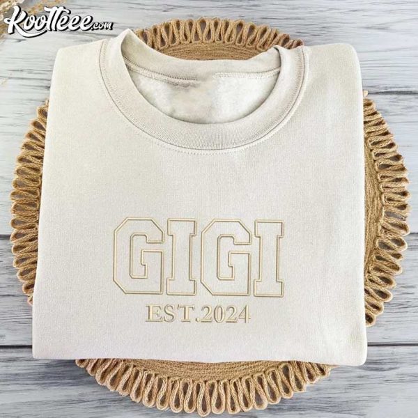 Gigi Custom Grandma Gift Embroidered Sweatshirt