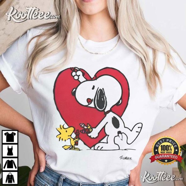 Snoopy Drawing Heart Valentines Day Gift T-Shirt