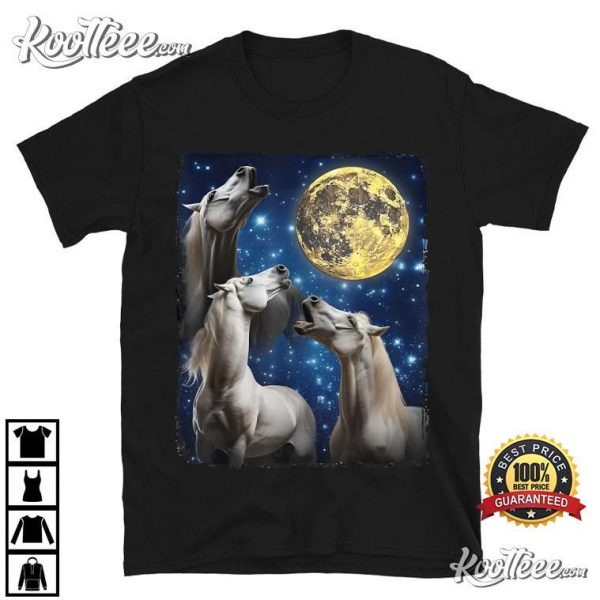 Three Horse Moon 3 Horses Howling Funny Meme T-Shirt