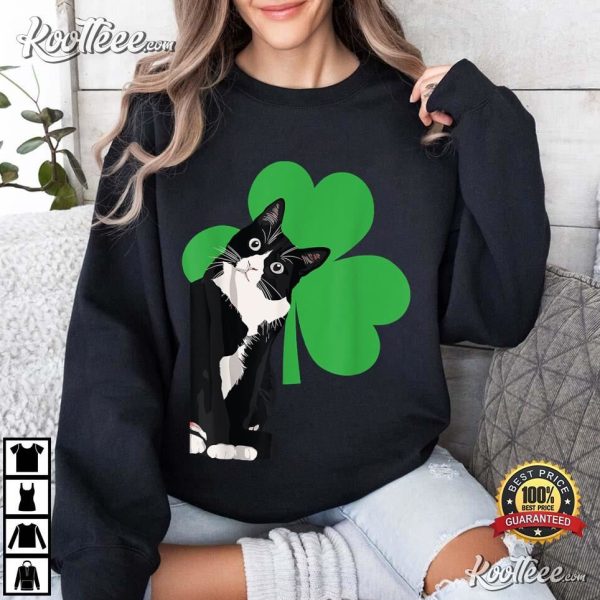 Funny Black Cat St Patrick’s Day Shamrock T-Shirt