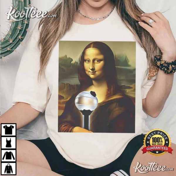 BTS Mona Lisa Holding ARMY Bomb T-Shirt