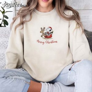 Peanuts Snoopy Dog Merry Christmas Embroidered Sweatshirt (3)