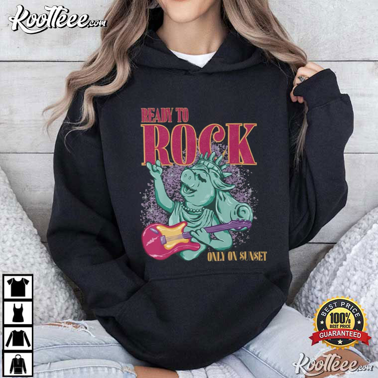 Ready To Rock Rockin Piggy Funny T-Shirt Ready To Rock Rockin Piggy Funny T-Shirt