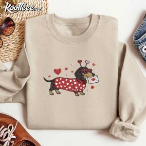 Dachshund Dog Valentine's Day Embroidered Sweatshirt (3)