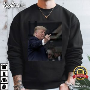 Middle Finger Trump Meme T Shirt (1)