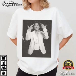 Hudson Williams Glambot Heated Rivalry T Shirt (1)