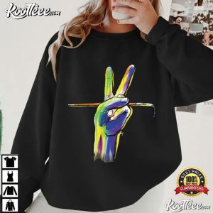 Peace Sign And Artist Brush Vibrant Abstract Art T Shirt (1)