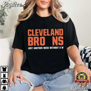 Cleveland Browns Funny Sports Fan Gift T Shirt (1)