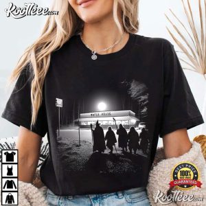 Fellowship At Waffle House Lord Of The Rings Funny T Shirt (2)