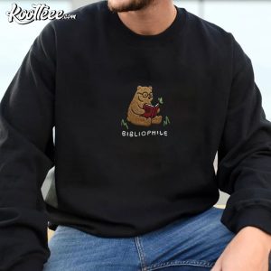Bibliophile Bear Reading Book Embroidered Sweatshirt (3)