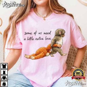 Monkey Punch Holding Plush Toy Animal Lover T Shirt (2)