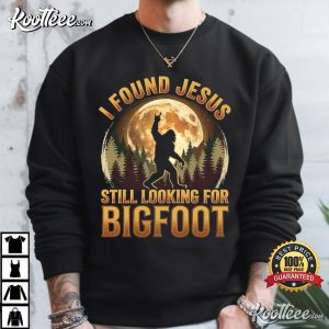 Bigfoot Jesus Funny Christian Sasquatch Vintage T Shirt (1)
