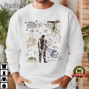 The Mandalorian Hero And The Kid Movie Fan Gift T Shirt (1)