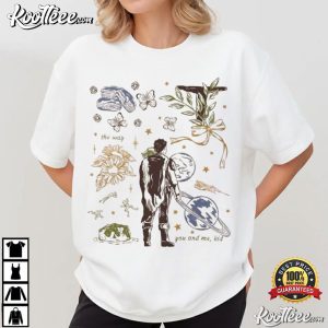 The Mandalorian Hero And The Kid Movie Fan Gift T Shirt (3)