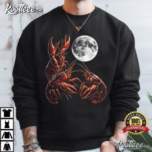 Three Crawfish Howling To The Moon Funny Beach Animal T Shirt (2)