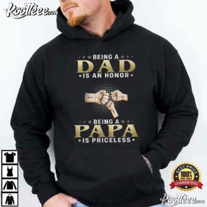 Fathers Day Gifts Being A Papa Is Priceless T Shirt (2)