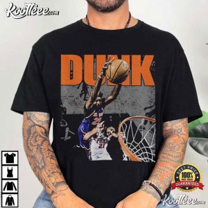 Mitchell Robinson Dunk Joel Embiid Vintage Basketball T-Shirt Mitchell Robinson Dunk Joel Embiid Vintage Basketball T Shirt (2)