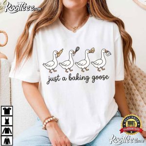 Silly Goose Baker Funny Baking Geese T Shirt (1)